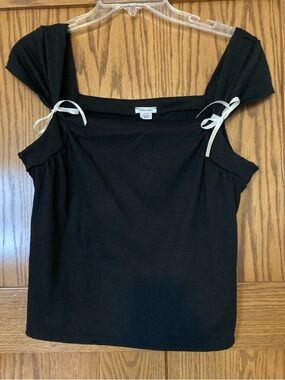 Kimchi Blue cropped top black size XL OB2018973